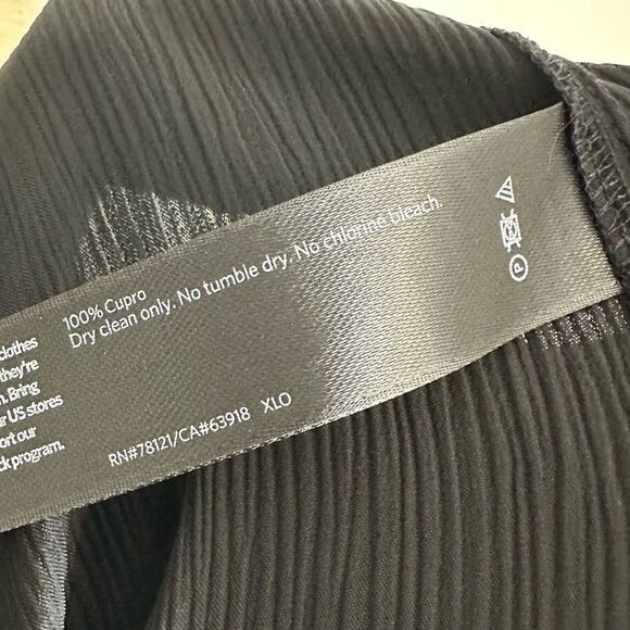 Eileen Fisher Textured Cupro Wide-Leg Pant Black NWT Size Large - Picture 6 of 6